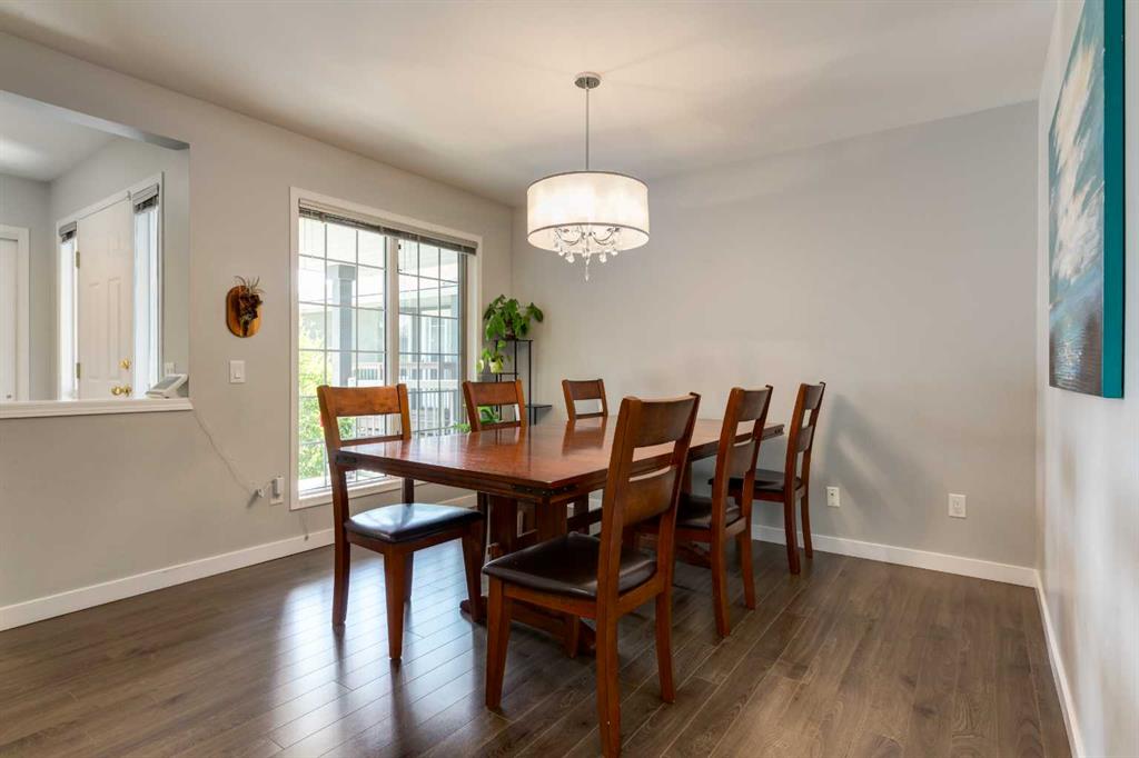 Picture for 128 Riverwood Close SE