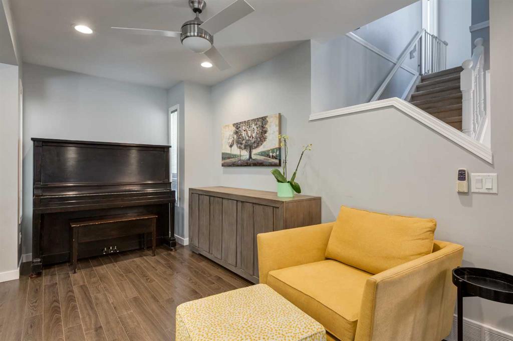Picture for 128 Riverwood Close SE