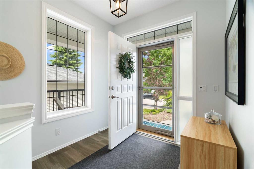 Picture for 60 Cougar Ridge View 