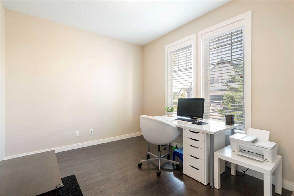 Picture for 214 Cooperswood Green SW