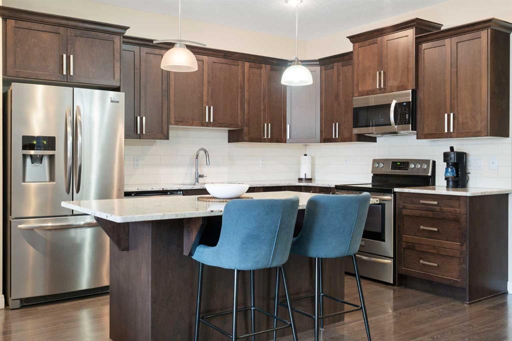 Picture for 214 Cooperswood Green SW