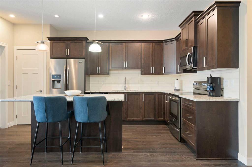 Picture for 214 Cooperswood Green SW