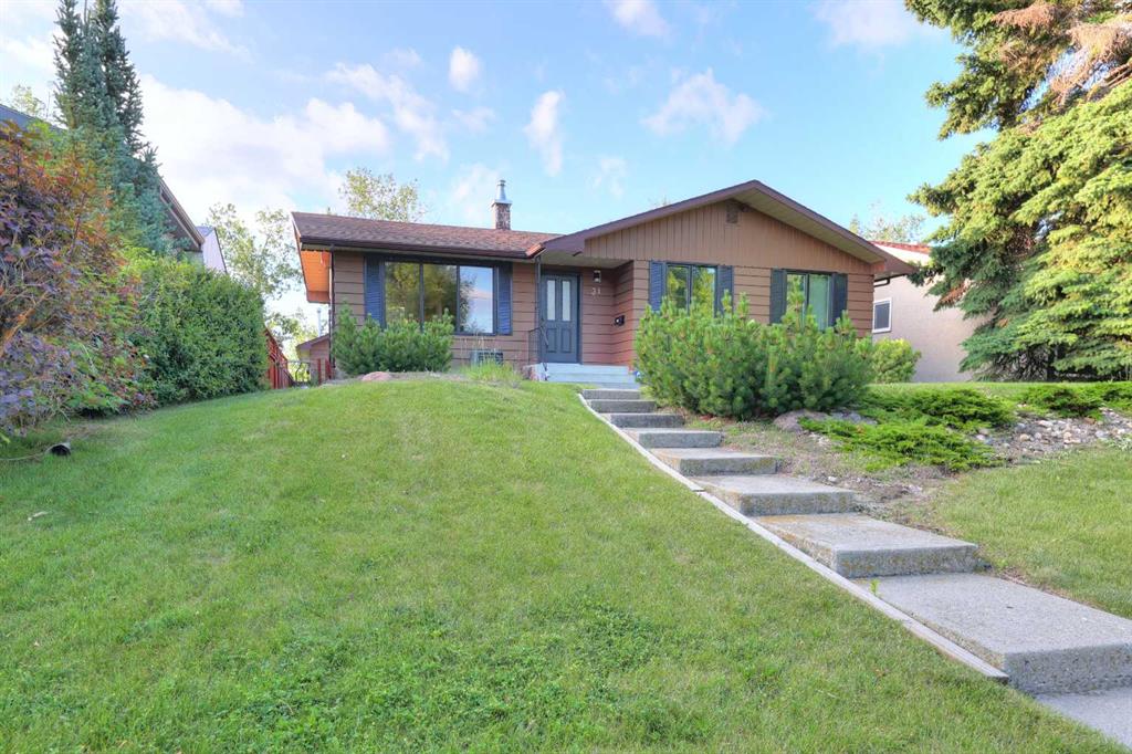 Picture for 31 Rosery Drive NW