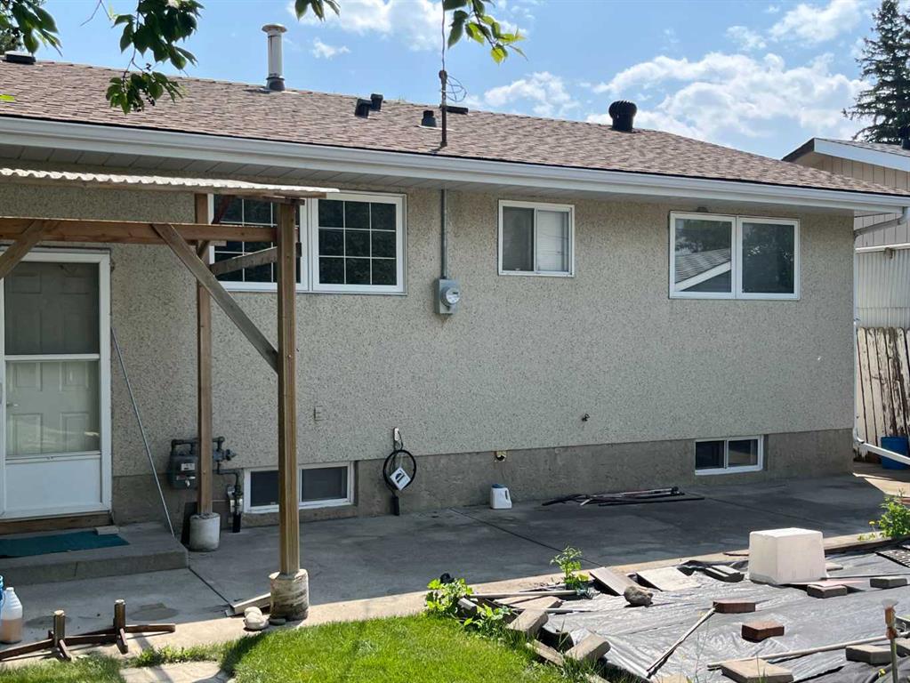 Picture for 352 Malvern Close NE