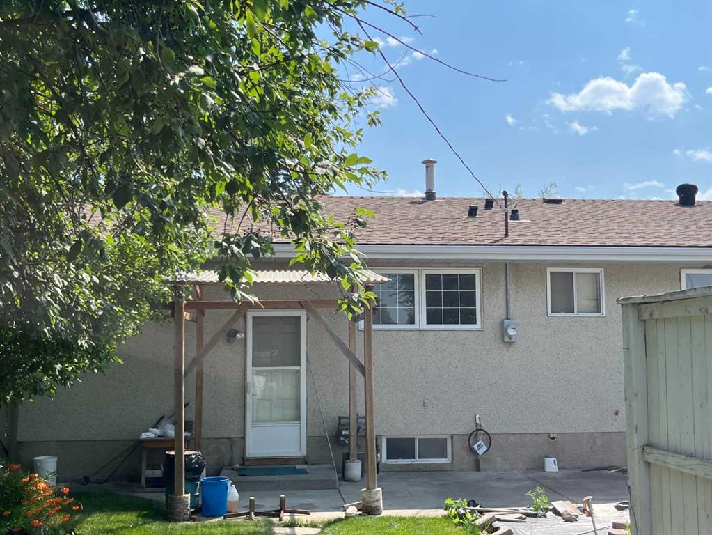 Picture for 352 Malvern Close NE