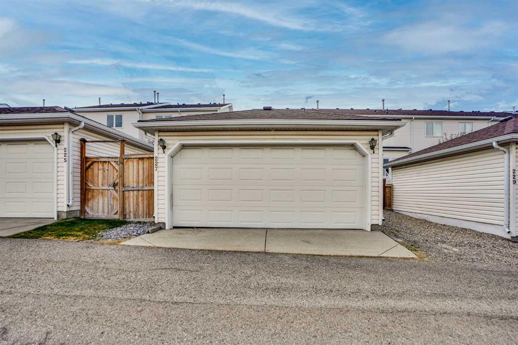 Picture for 227 Citadel Lane NW