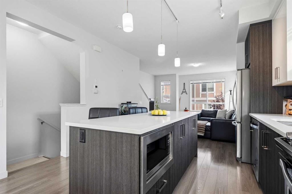 Picture for 104 Sherwood Lane NW