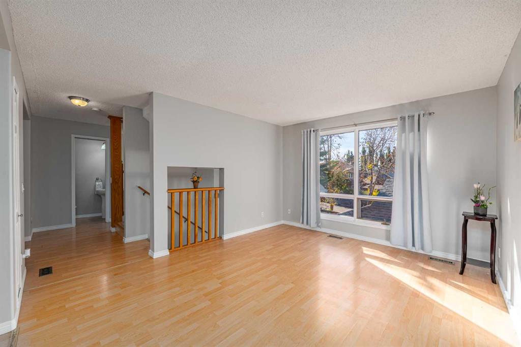 Picture for 76 Hawkville Place NW