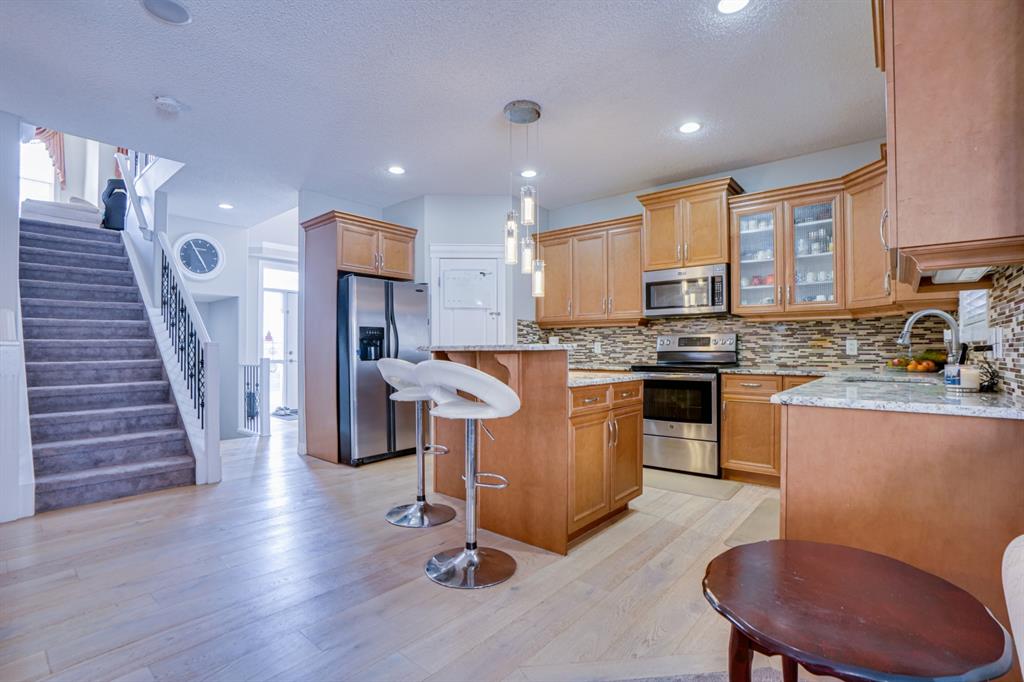 Picture for 77 Saddleland Drive NE
