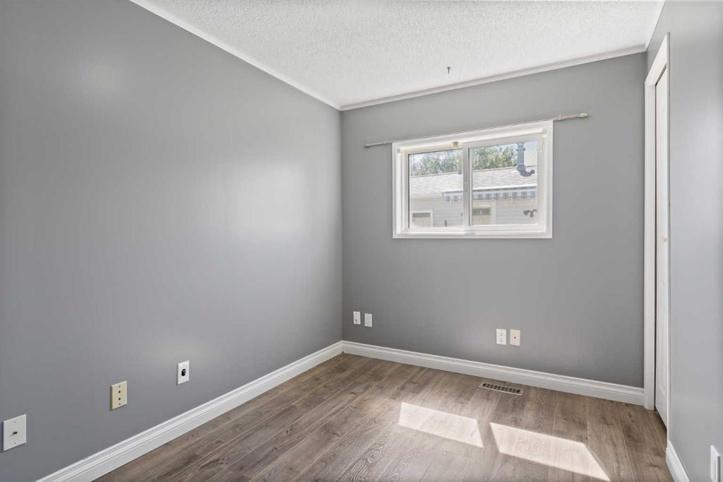 Picture for 418 Homestead Trail SE