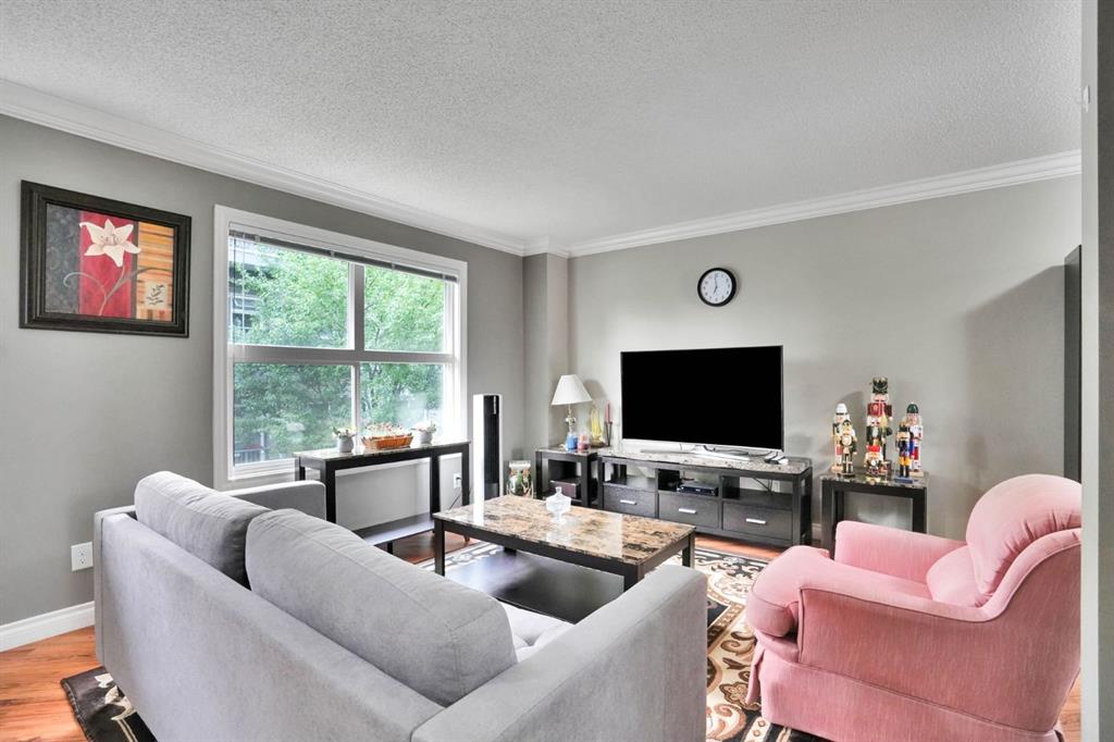 Picture for 199 Cedarwood Lane SW