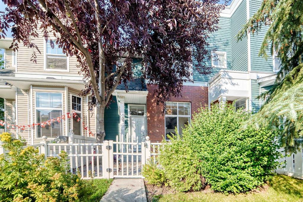 Picture for 252 McKenzie Towne Link SE