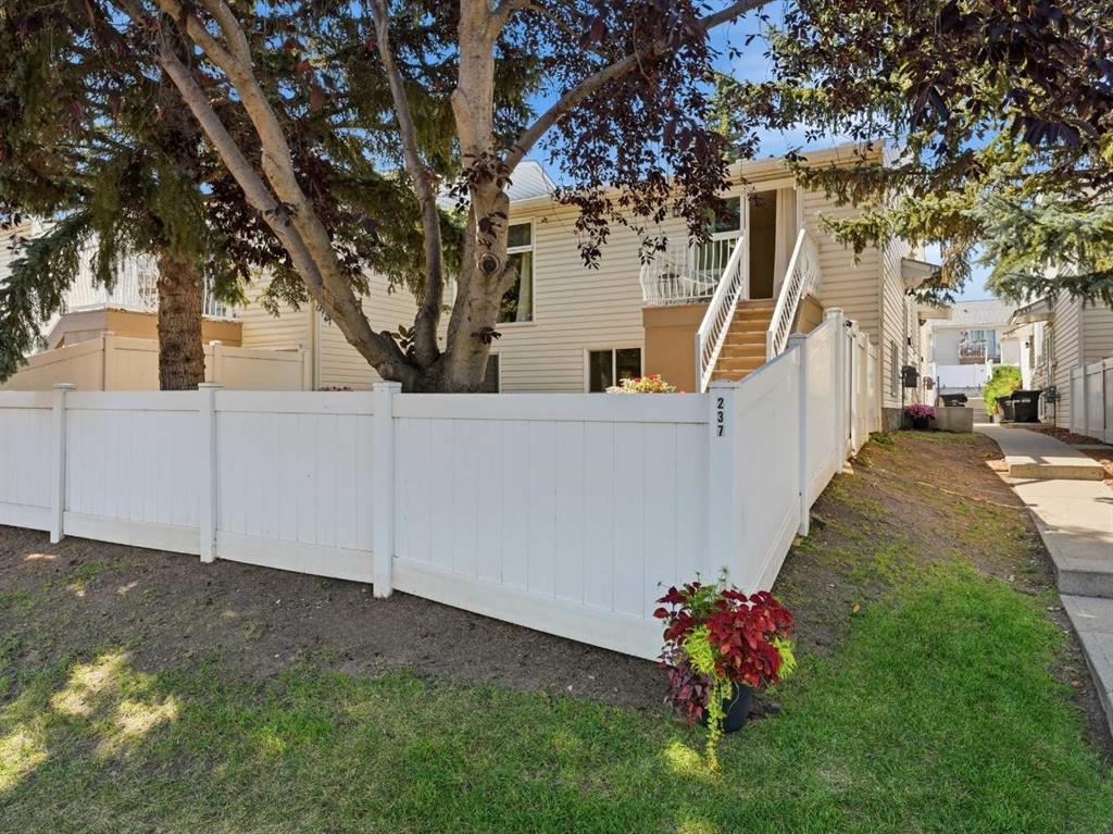Picture for 237 Sabrina Way SW
