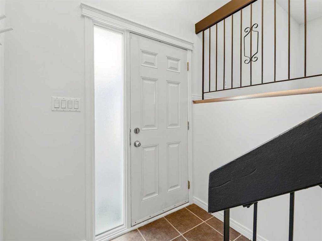 Picture for 237 Sabrina Way SW