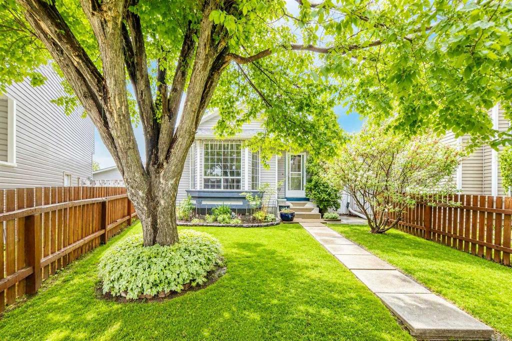 Picture for 16 Martinridge Way NE