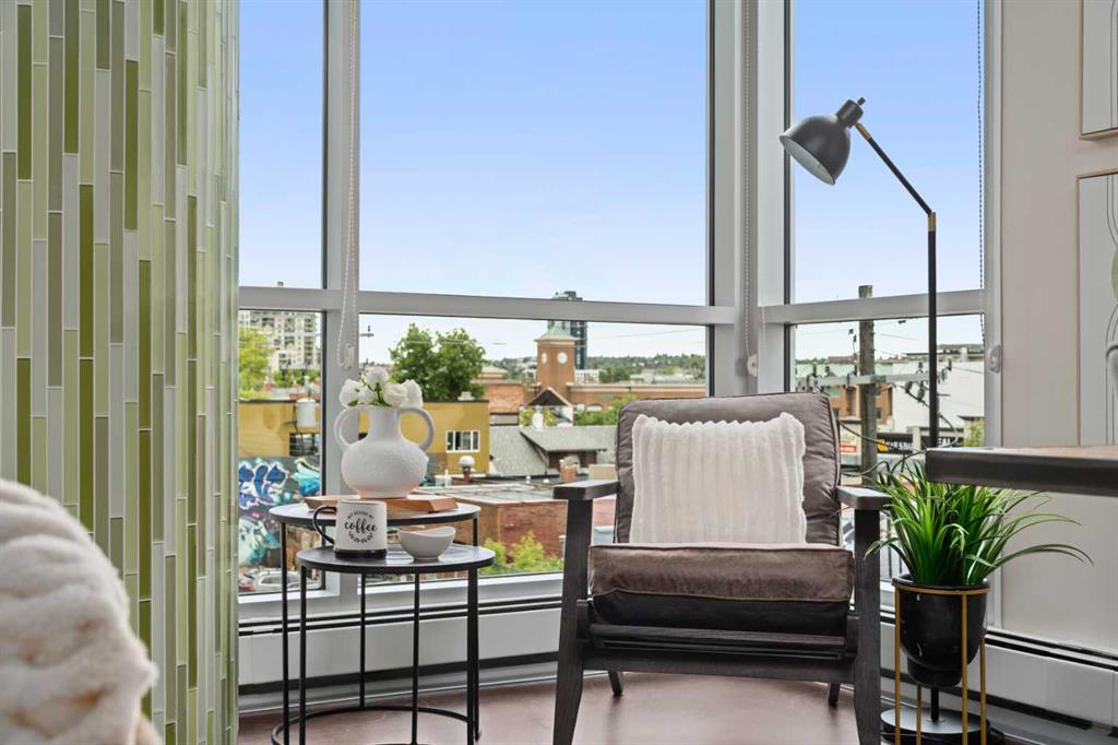 Picture for 411, 235 9A Street NW