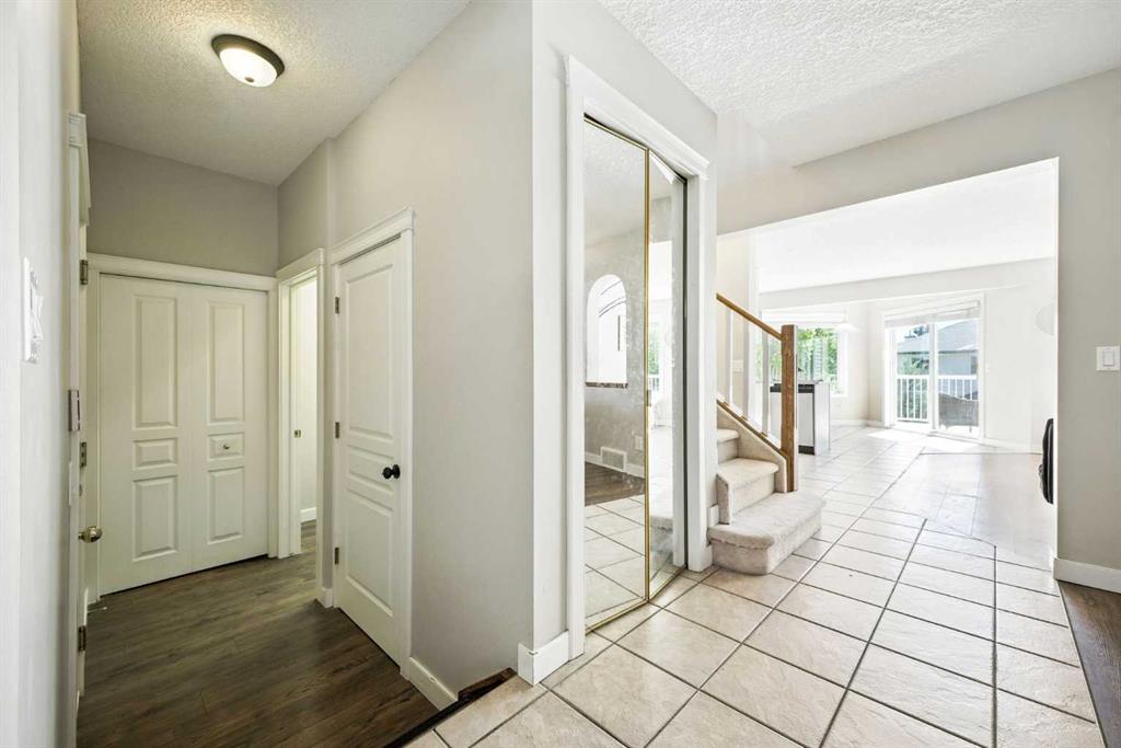 Picture for 58 Tuscany Ridge View NW