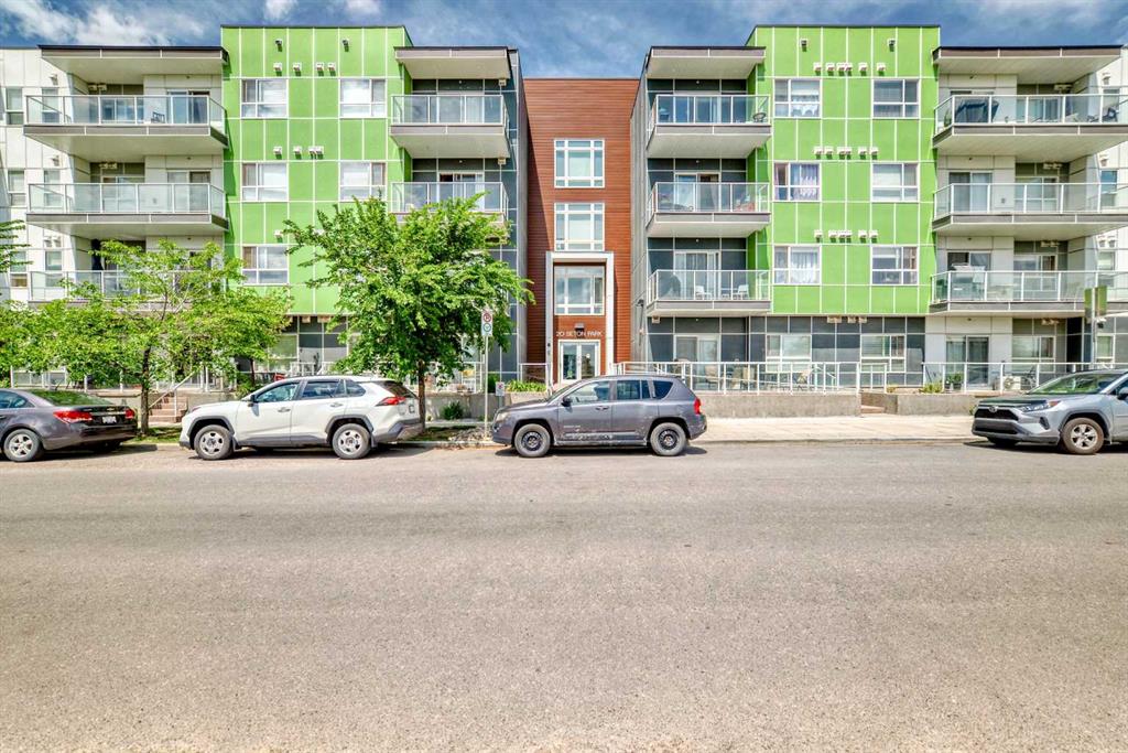 Picture for 212, 20 Seton Park SE