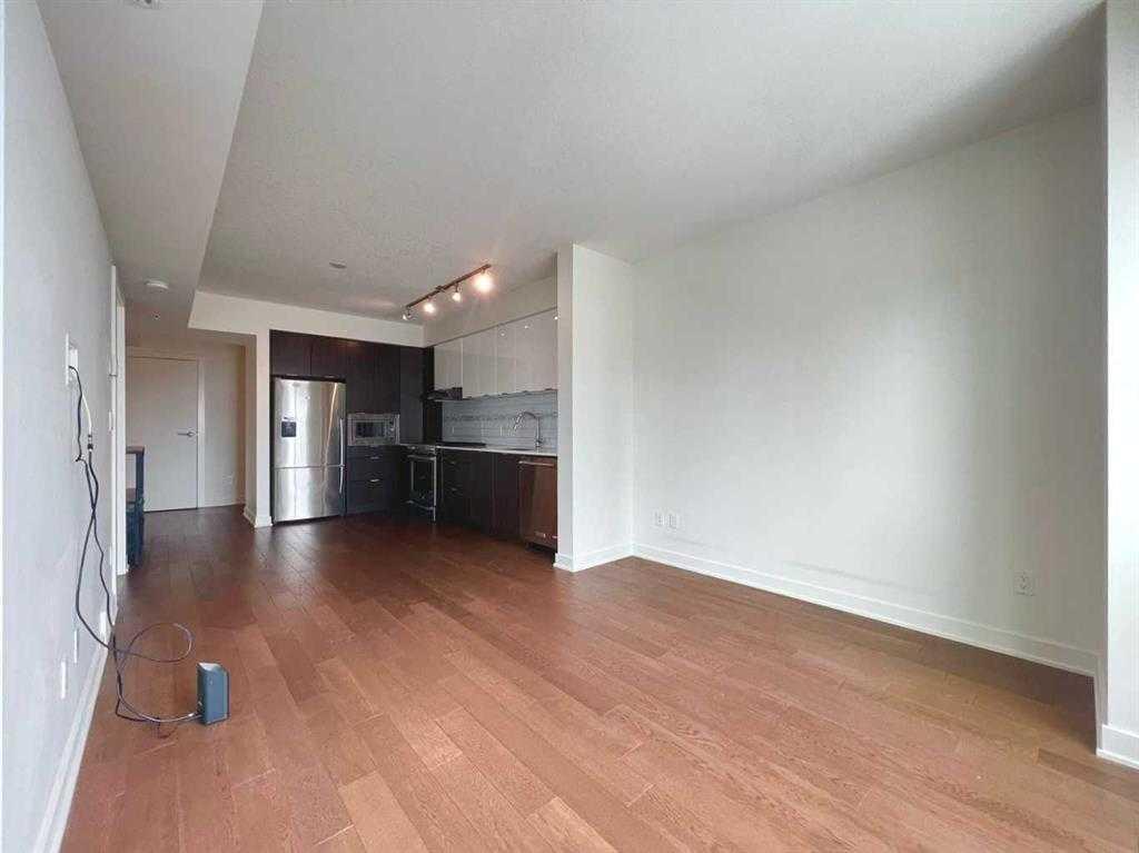 Picture for 1404, 930 6 Avenue SW