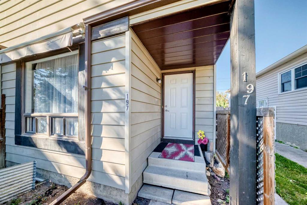 Picture for 197 Cedardale Road SW