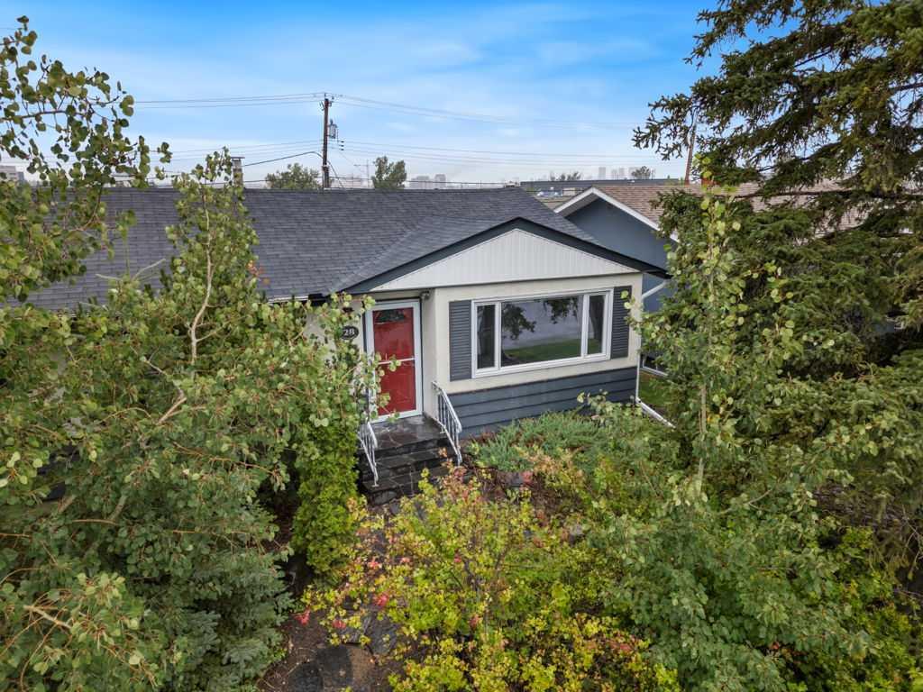 Picture for 28 Franklin Drive SE