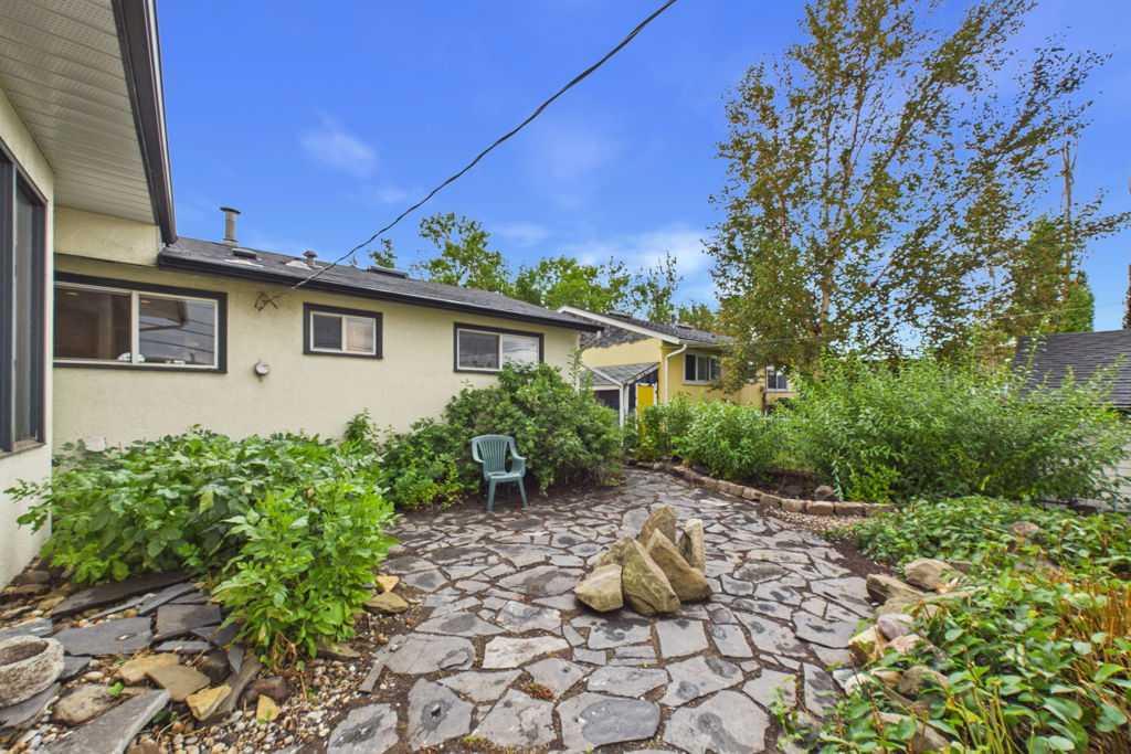 Picture for 28 Franklin Drive SE