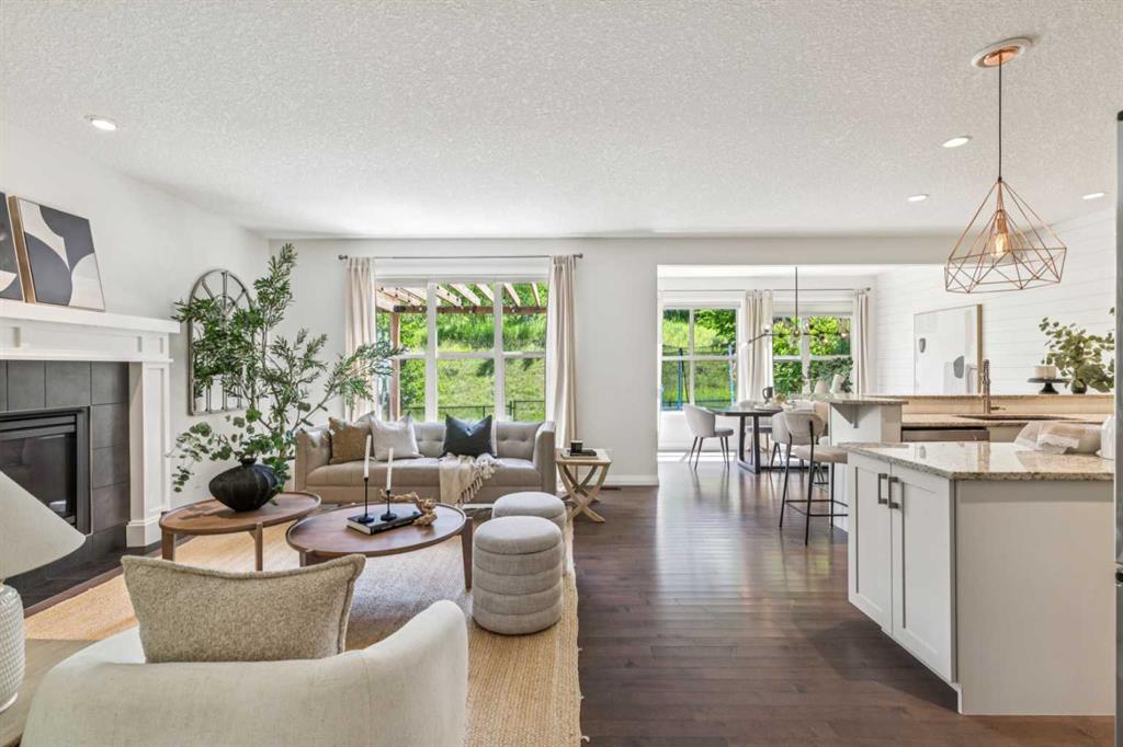 Picture for 81 Riviera Crescent 