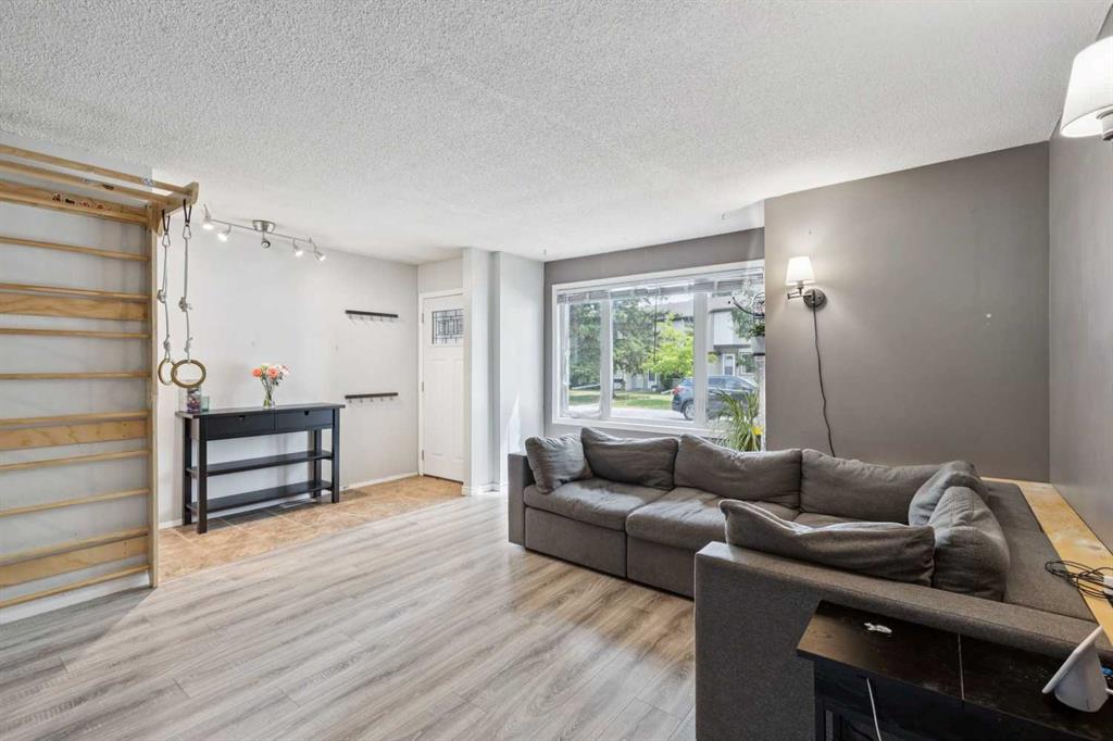 Picture for 83, 630 Sabrina Road SW