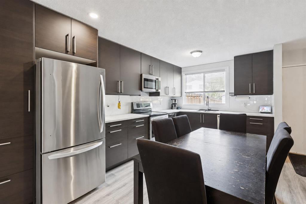 Picture for 83, 630 Sabrina Road SW