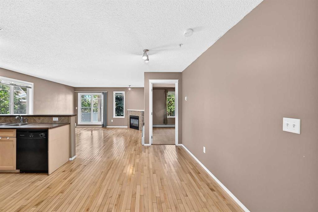 Picture for 3109, 70 Panamount Drive NW