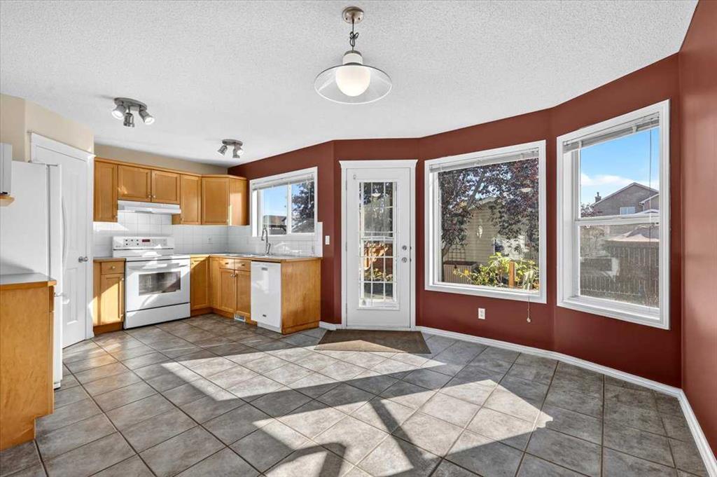 Picture for 155 Tarington Green NE