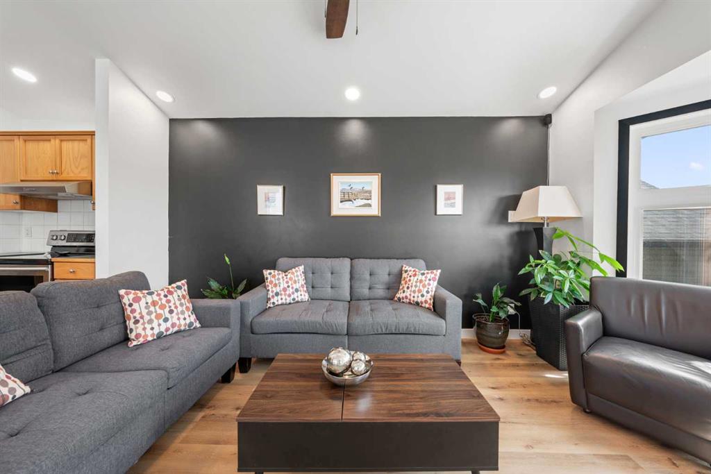 Picture for 163 Taravista Street NE