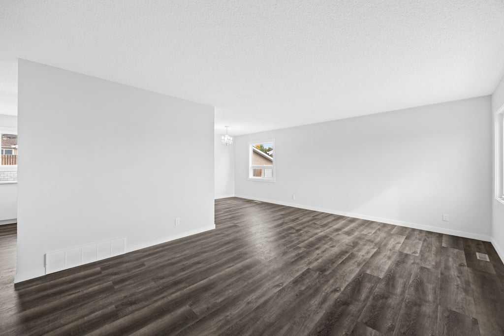 Picture for 4628 Marcombe Road NE