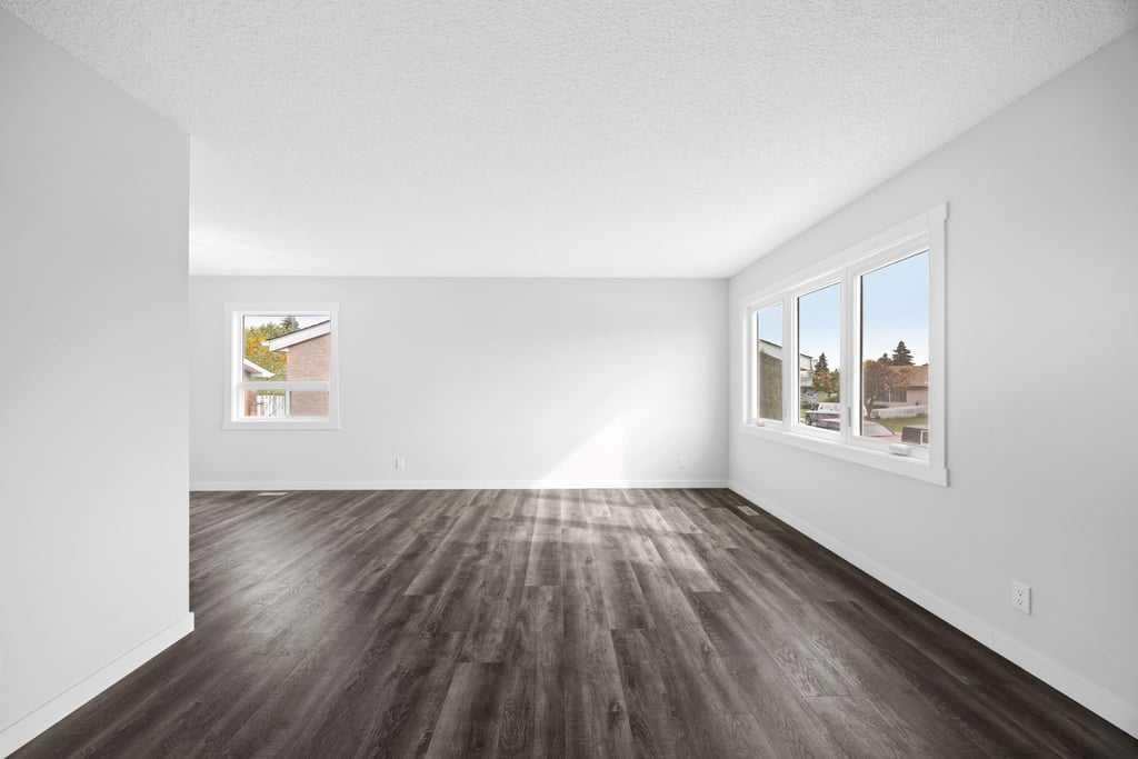 Picture for 4628 Marcombe Road NE