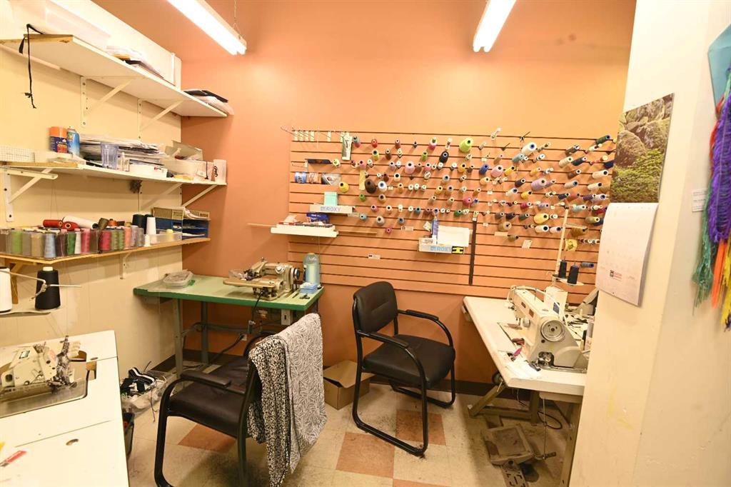Picture for 315, 12100 Macleod Trail SE