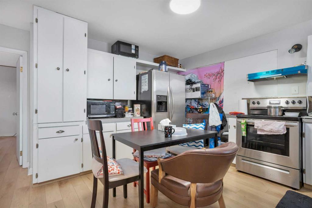 Picture for 105 2 Avenue NE
