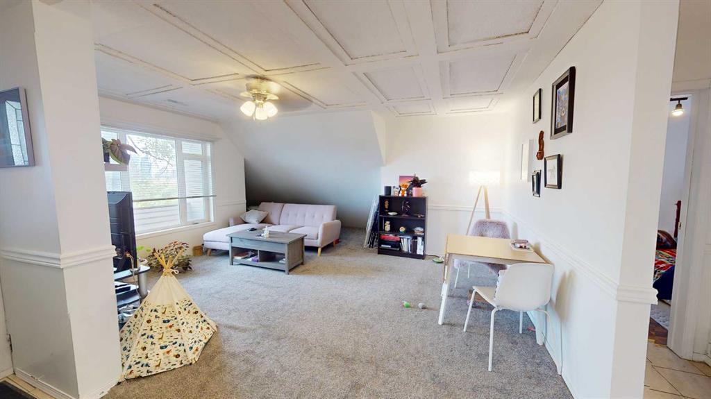 Picture for 1625 23 Avenue SW