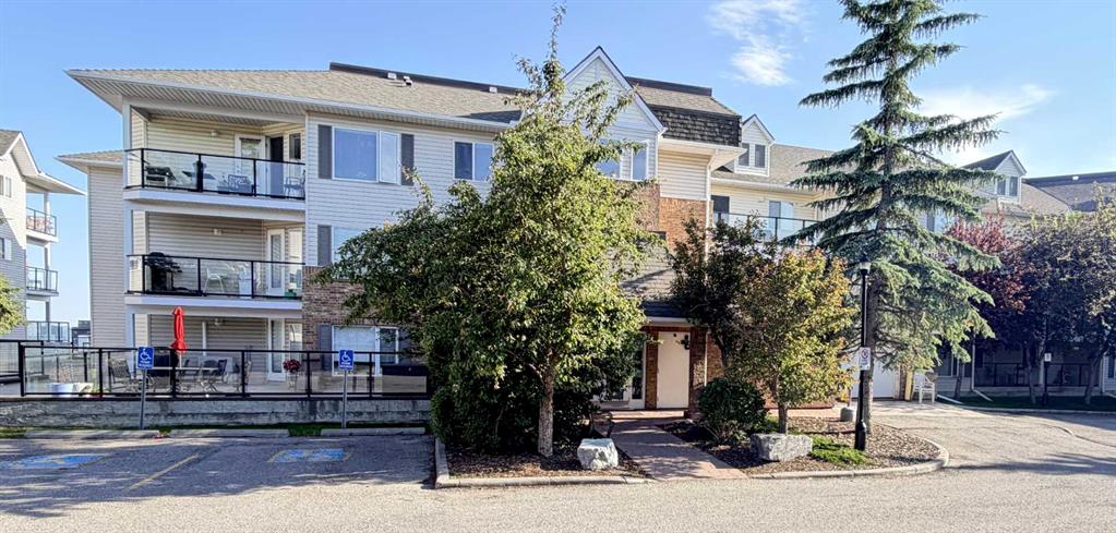 Picture for 1316, 950 Arbour Lake Road NW
