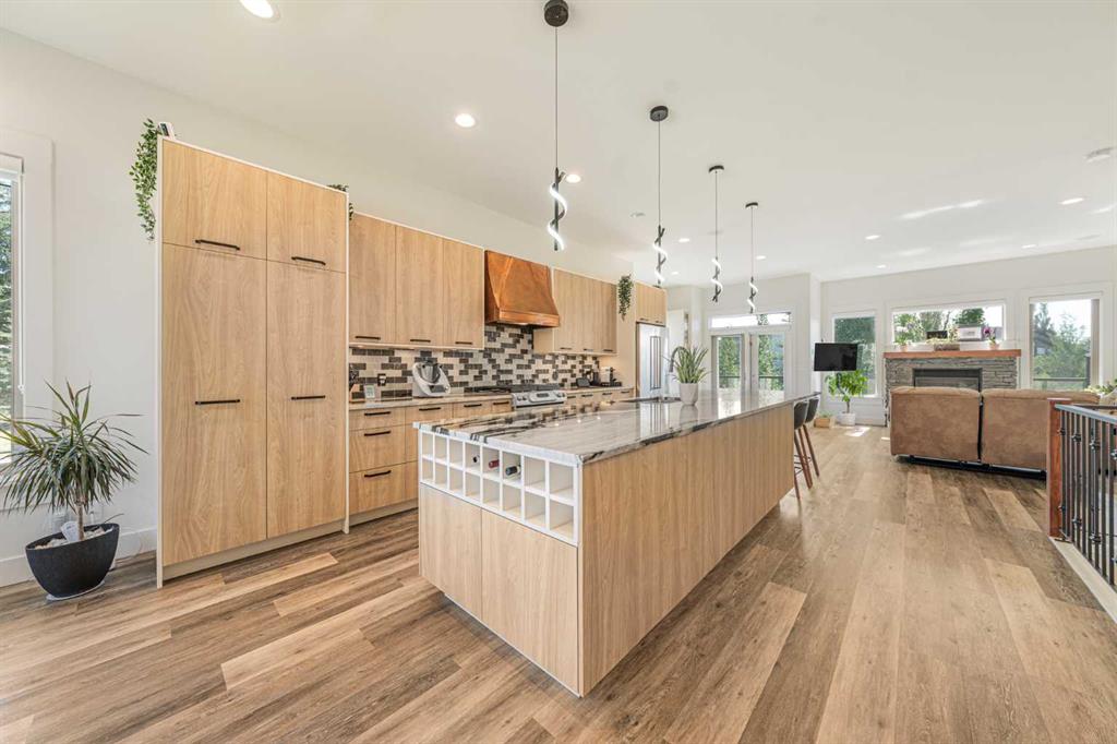 Picture for 2 Discovery Ridge Heights SW