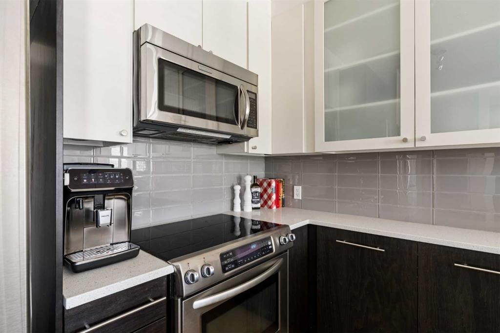 Picture for 404, 836 Royal Avenue SW