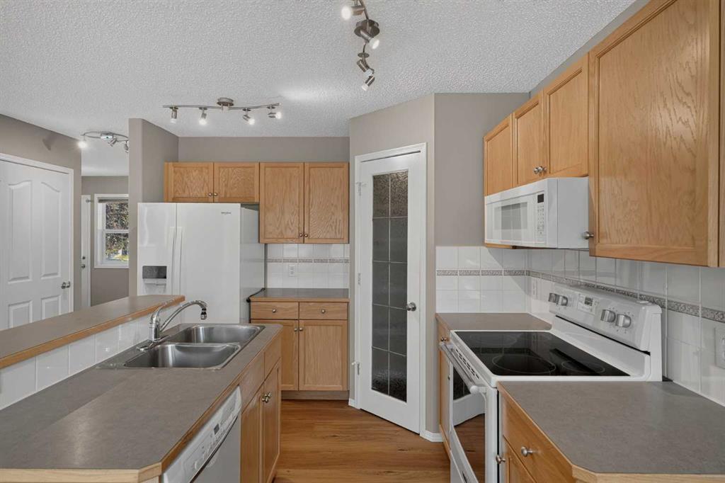Picture for 59 Silver Springs Way NW