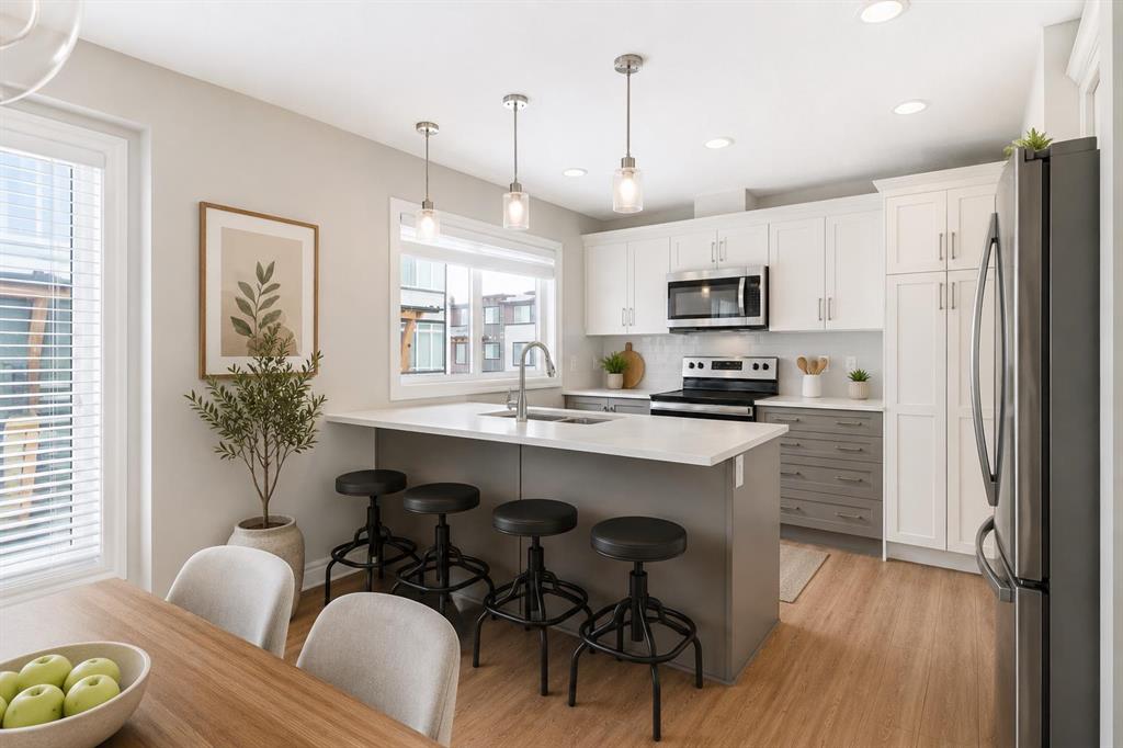 Picture for 580 Savanna Boulevard 