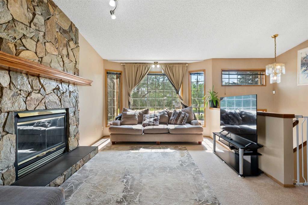 Picture for 327 Shawbrooke Circle SW