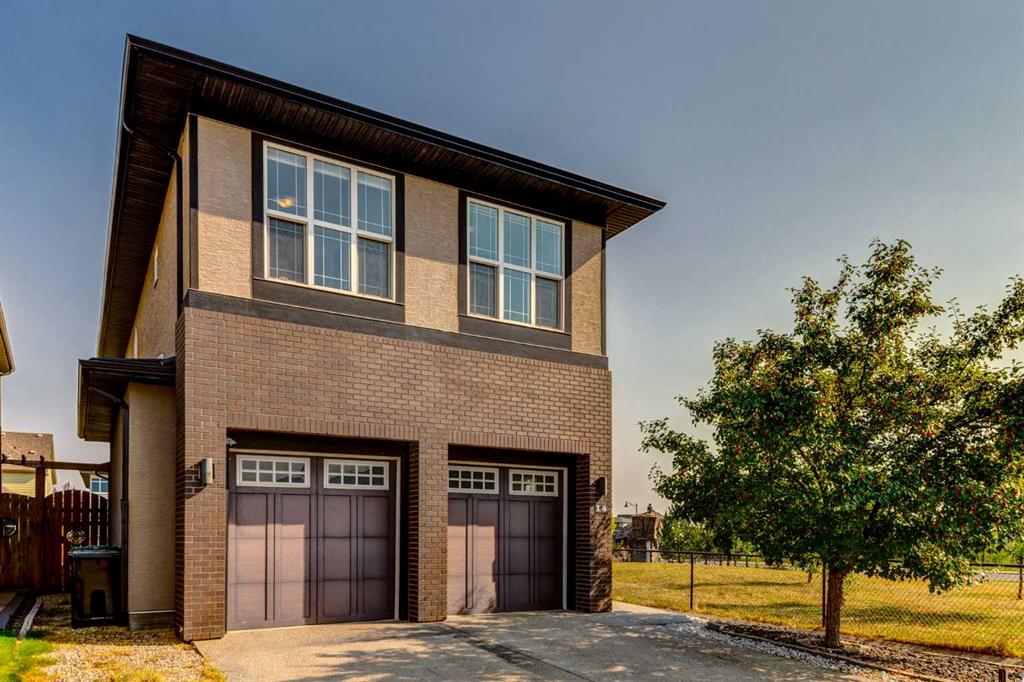 Picture for 14 Marquis Heights SE