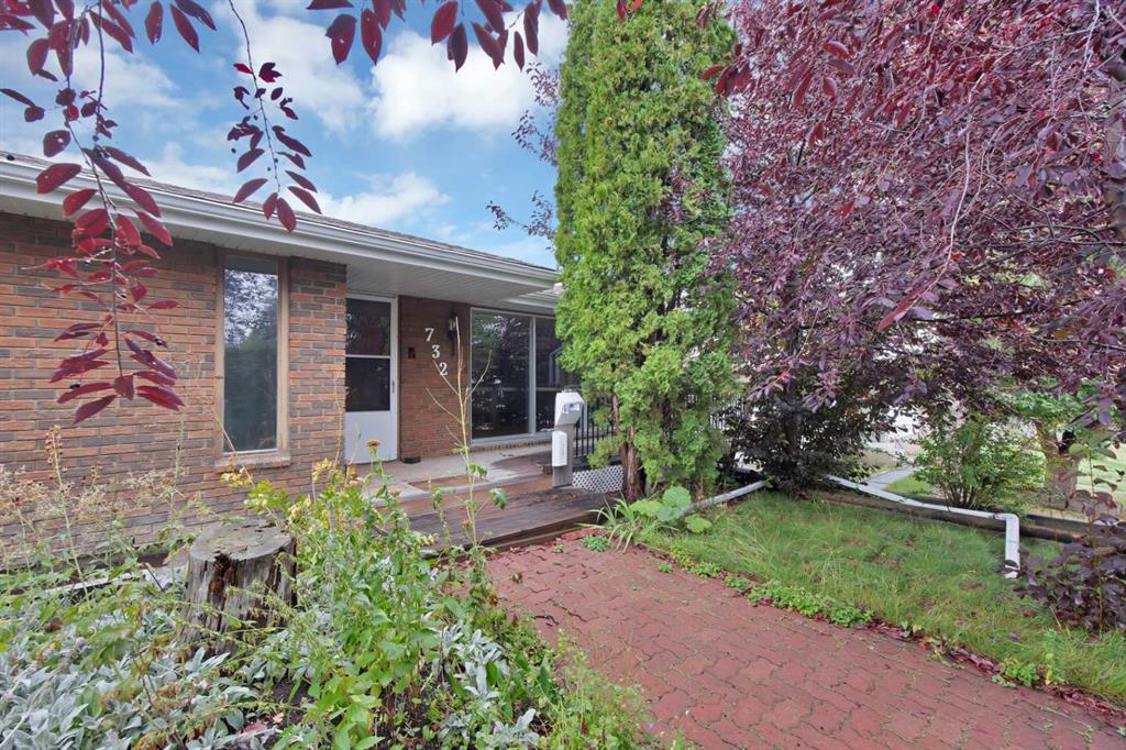 Picture for 732 Sabrina Road SW