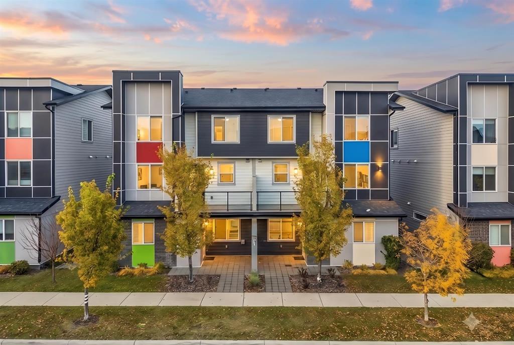 Picture for 202, 135 Redstone Walk NE