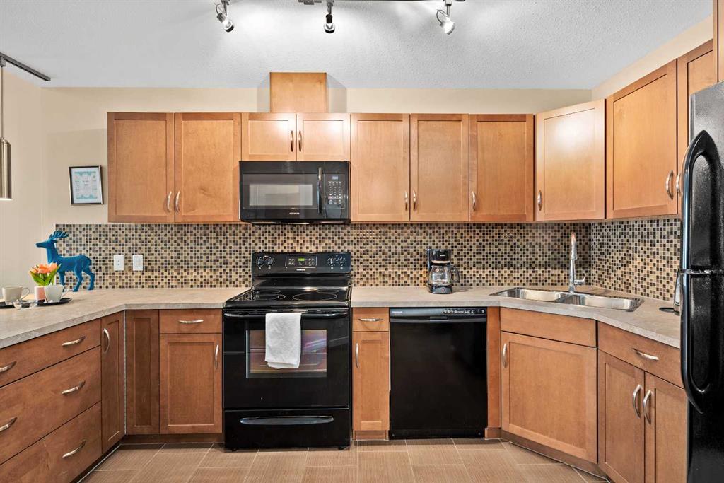 Picture for 1205, 1320 1 Street SE