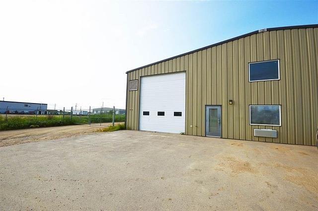 Picture for 4911 55 Avenue 
