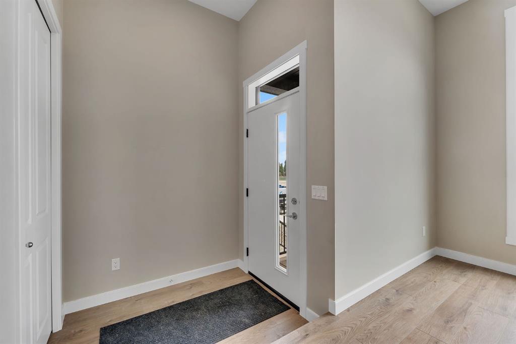 Picture for 46 Tillotson Loop 