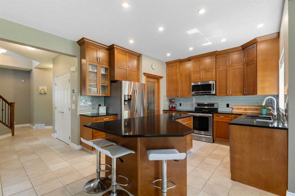 Picture for 226 Springbank Place SW